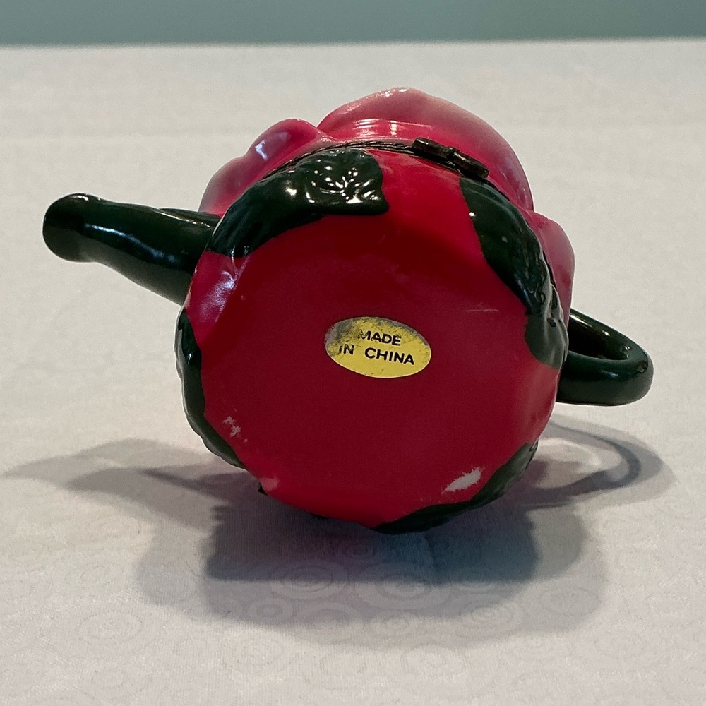 Pink Rose Teapot with Bee Accent Hinged Trinket Box - Picture 10 of 11